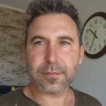 Özgür profil fotoğrafı