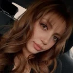 Azize profil fotoğrafı